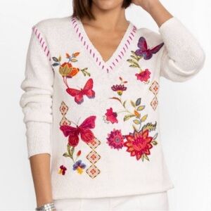 Johnny Was Gracie Whipstitch White and Pink V-Neck Sweater - Floral Embroidery